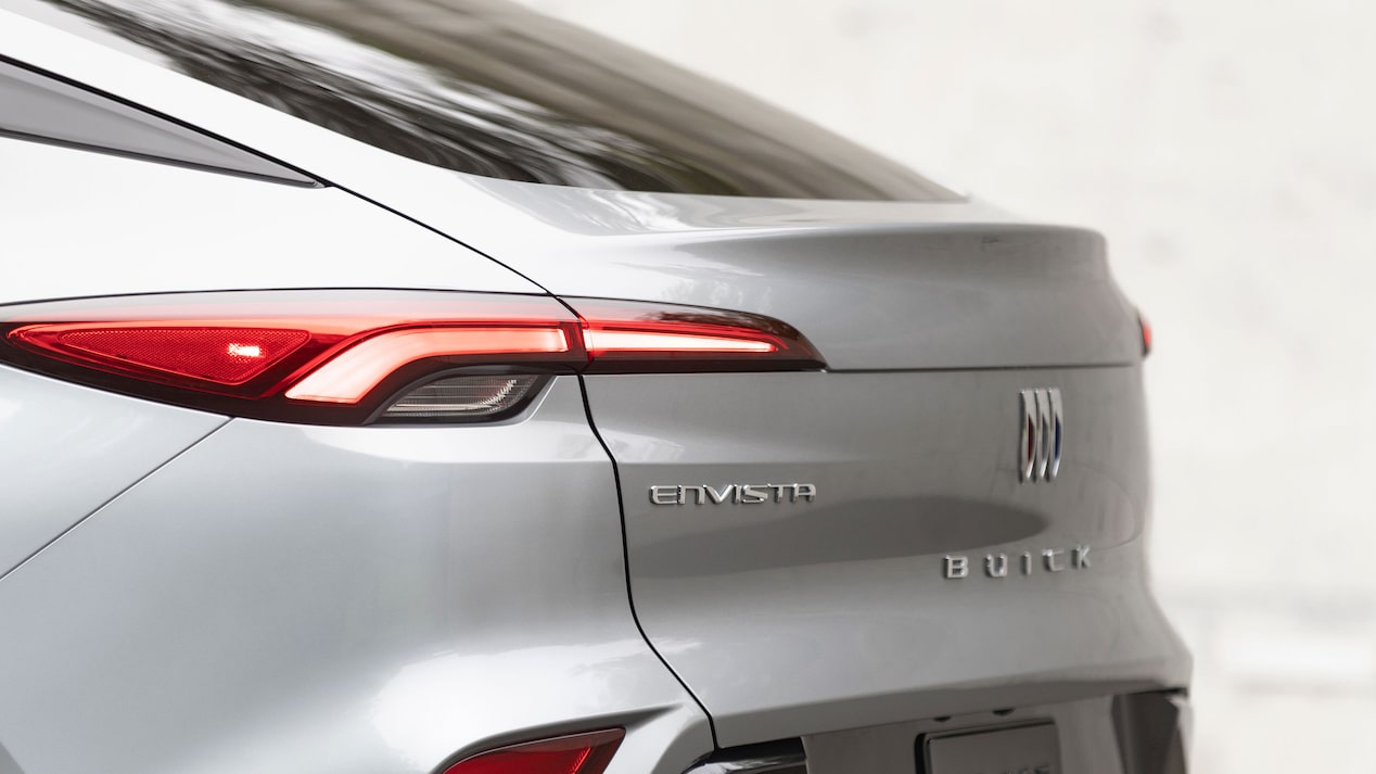 Left rear view of the 2025 Envista ST crossover SUV.