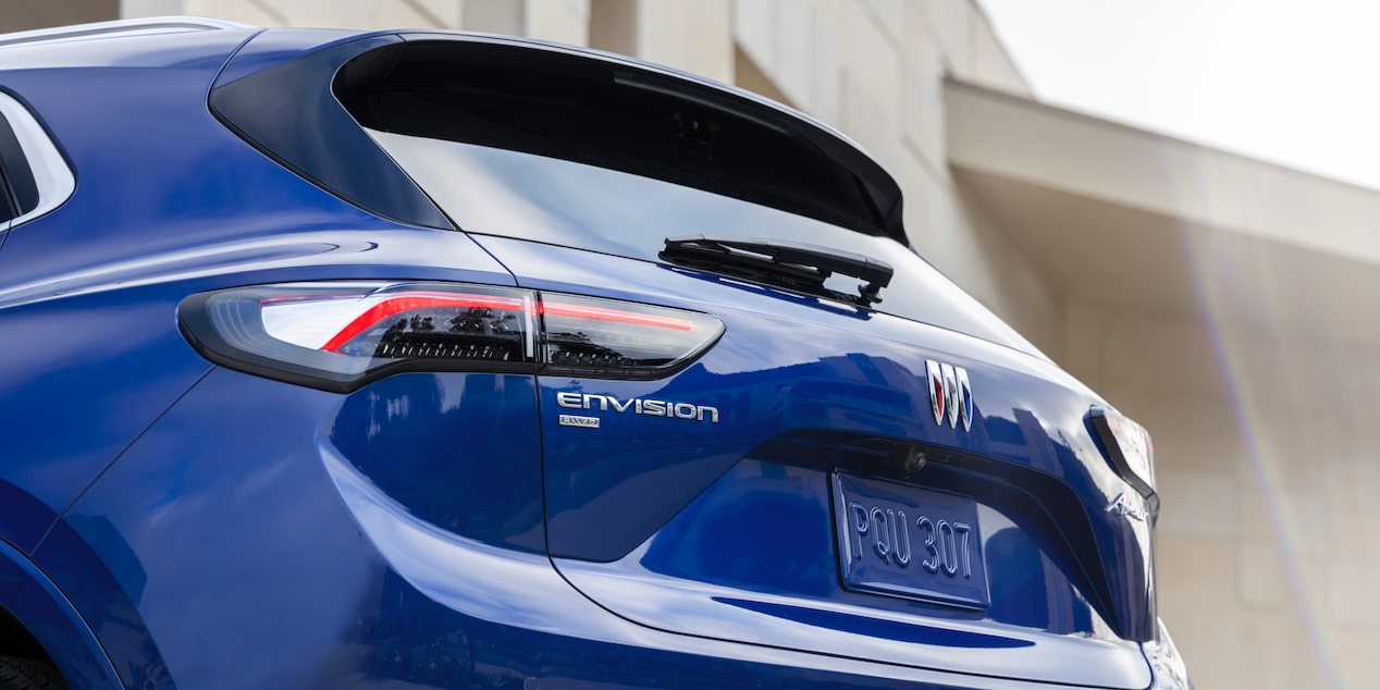 Rear view of the 2024 Buick Envision Avenir.