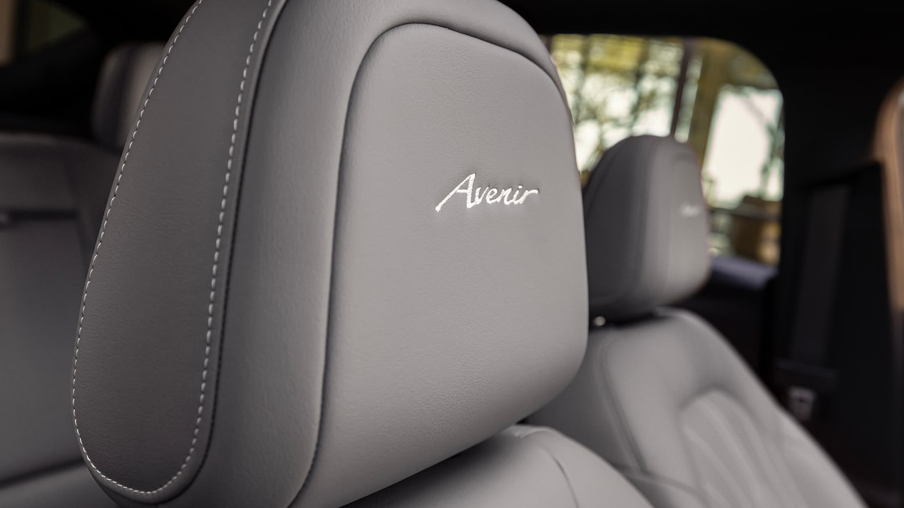 2024 Buick Envista Avenir headrests.