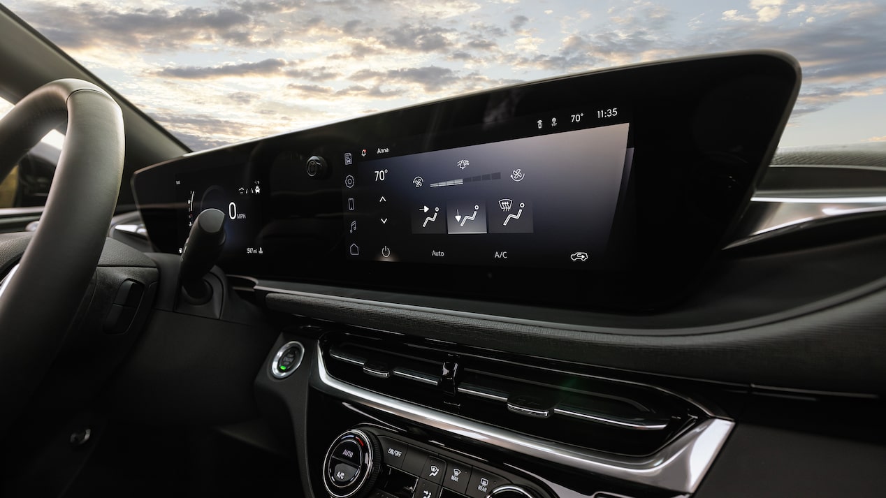 2024 Buick Envista ST infotainment system.