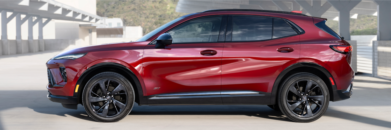 Left profile view of the 2024 Buick Envision ST.